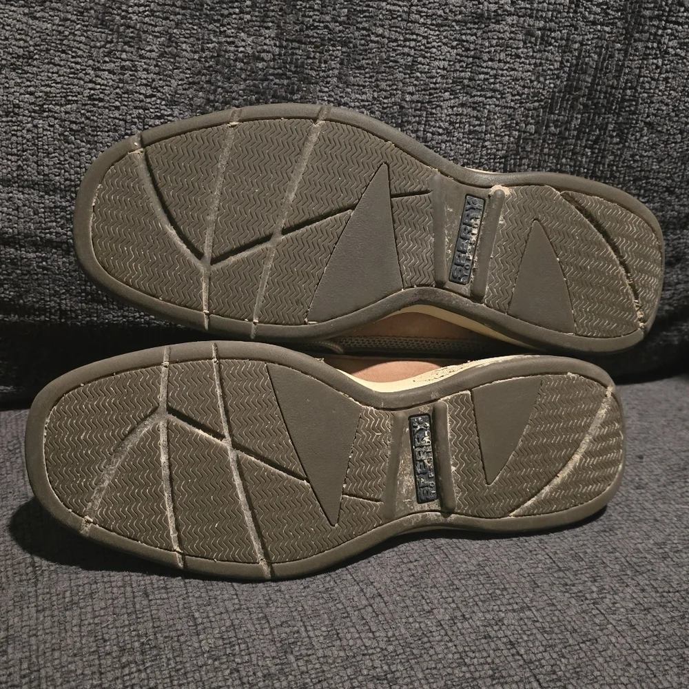 Sperry | Top-Sider Intrepid 2-Eye Boat Shoes Men's 10